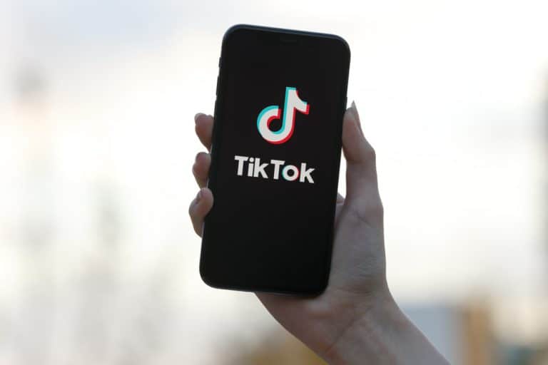 how-to-add-multiple-pictures-to-tiktok-video-after-recording