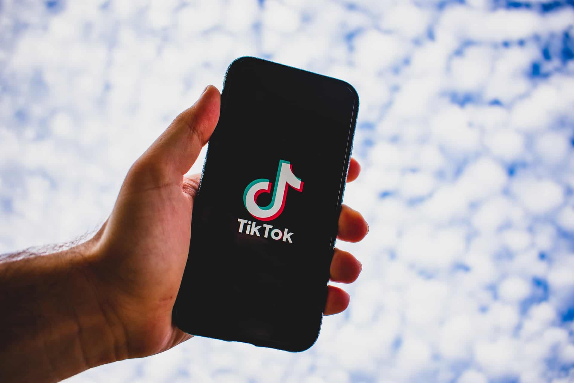 How To See Who Unfollowed You On TikTok ITGeared