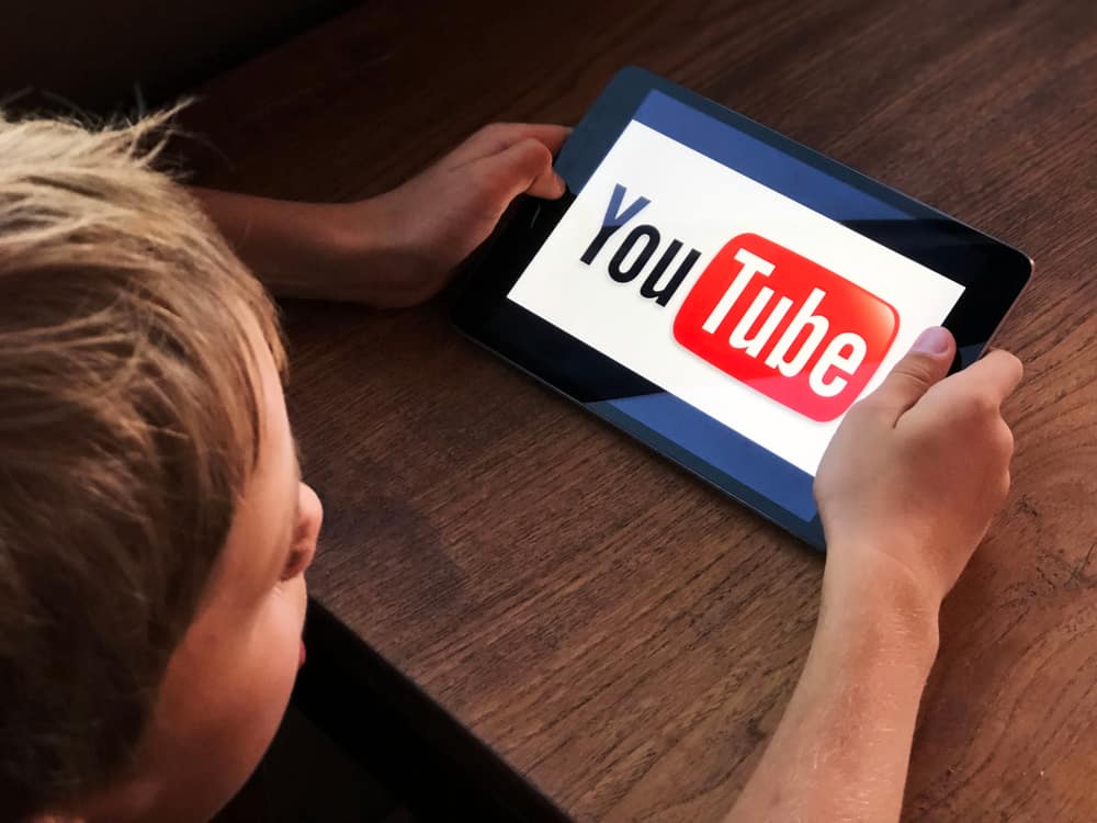 How To Set Parental Controls on YouTube | ITGeared