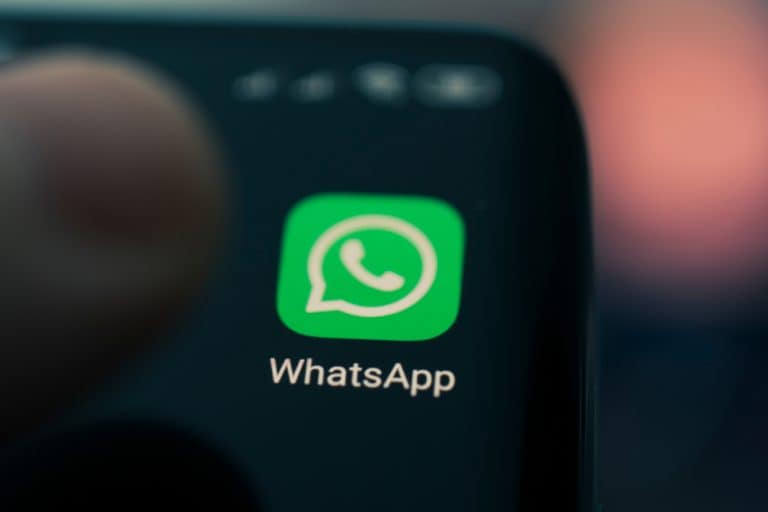 how-to-use-whatsapp-in-dubai-itgeared