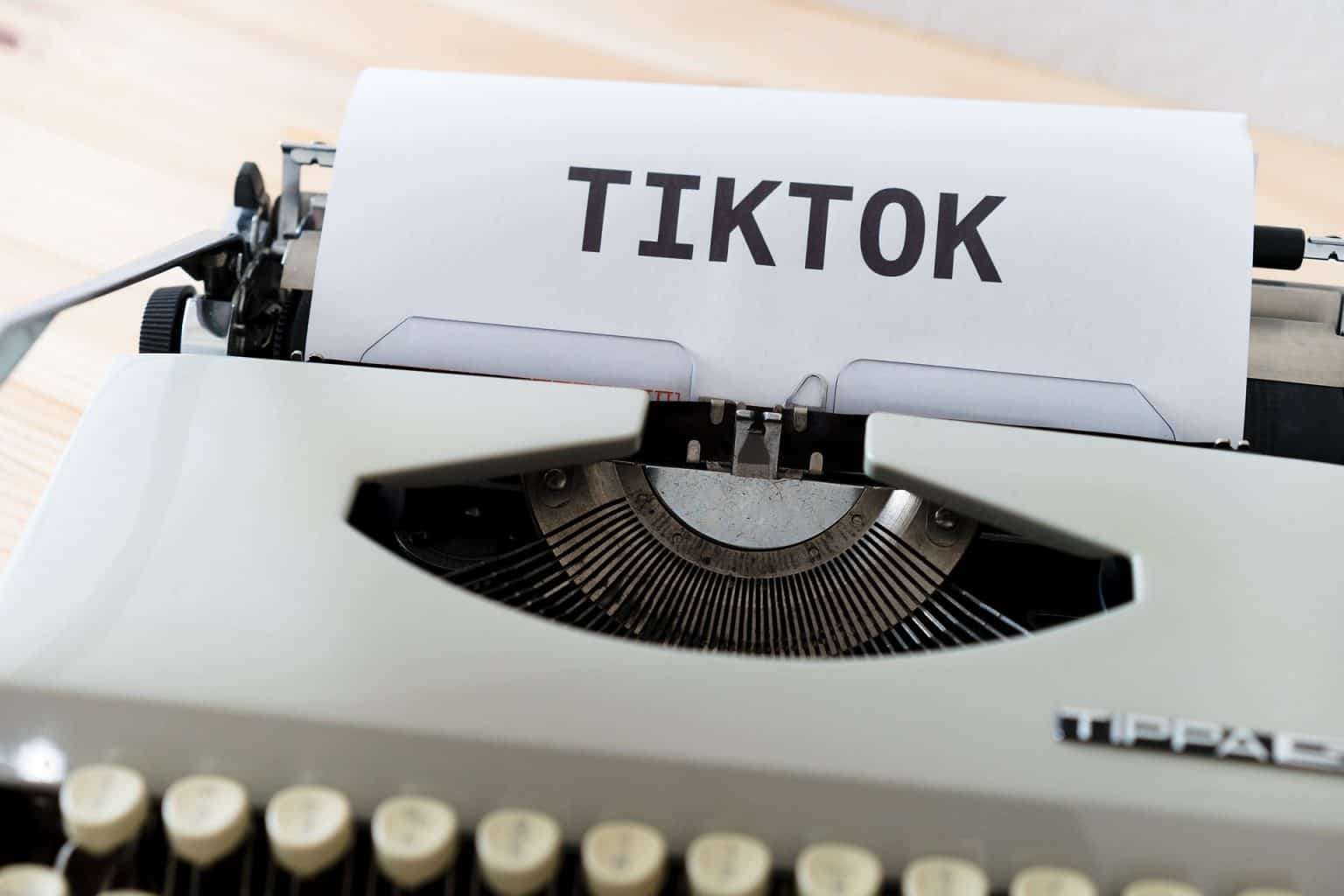 how-to-pin-a-tiktok-video-after-posting-itgeared